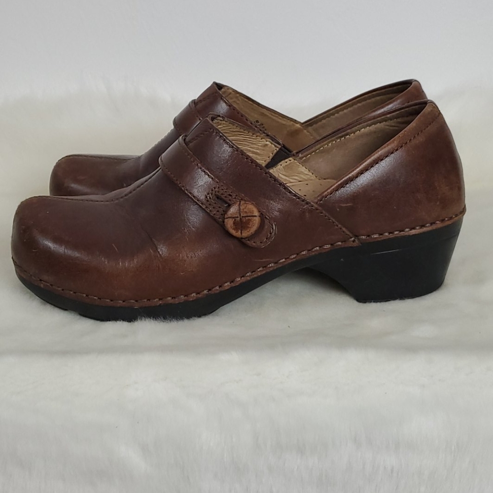 Dansko Brown Leather Upper Lining Clogs Shoes - image 2